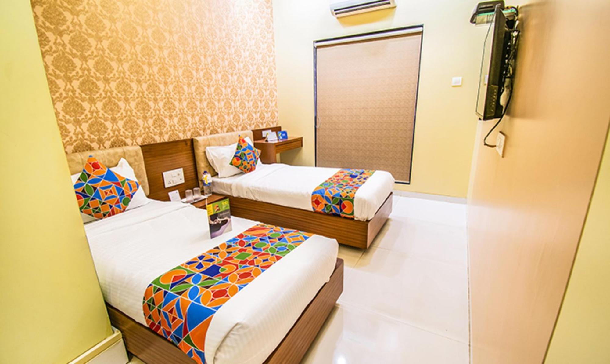 Fabhotel Seven Hills - Nr Mumbai International Airport Exteriör bild