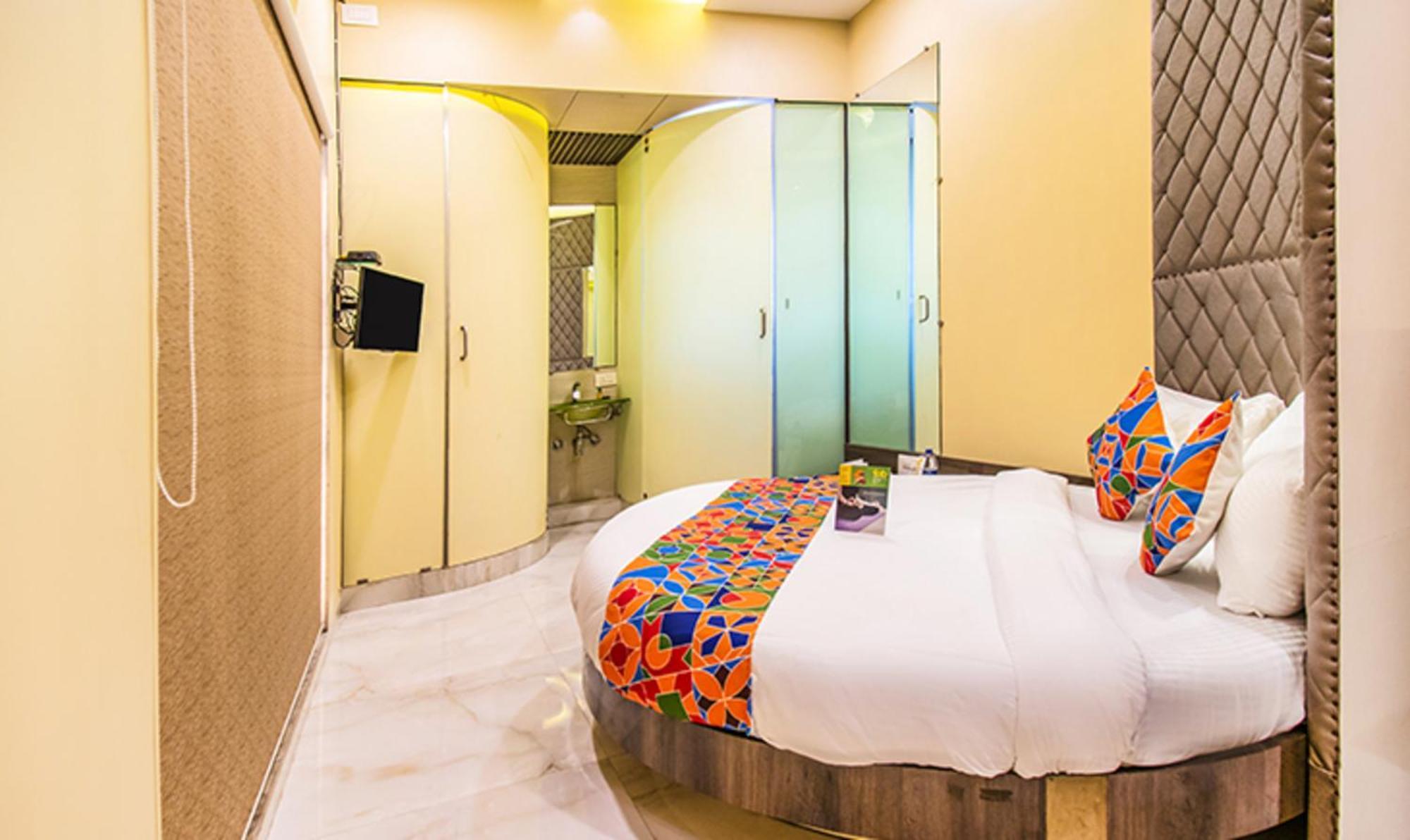Fabhotel Seven Hills - Nr Mumbai International Airport Exteriör bild